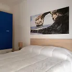 Steps To Bay! Modern 3br Flat With Full Ac * Xlendi