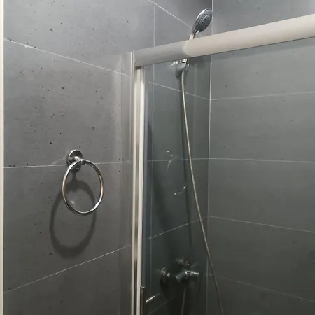 Daire Steps To Bay! Modern 3br Flat With Full Ac Xlendi