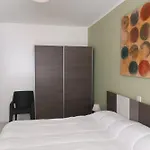 Steps To Bay! Modern 3br Flat With Full Ac Appartement