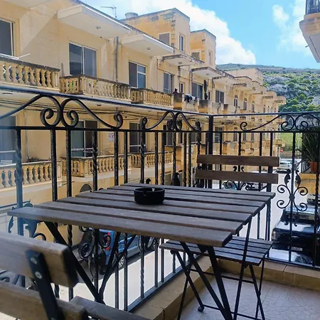 Apartment Steps To Bay! Modern 3br Flat With Full Ac Xlendi